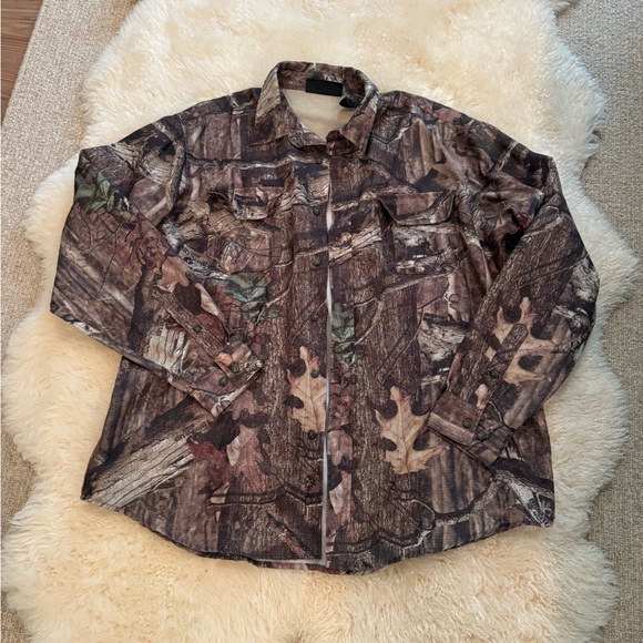 Mossy Oak Other - Mossy oak break up infinity camouflage camo hunting button ventilated shirt XL